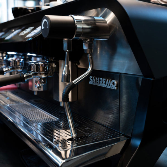 Sanremo F18 MB 2-3 Group Black/Black&White
